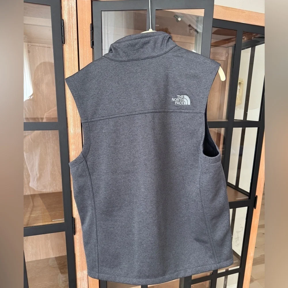The North Face Harvard Law School Ridgewall soft shell vest zip up embroidered